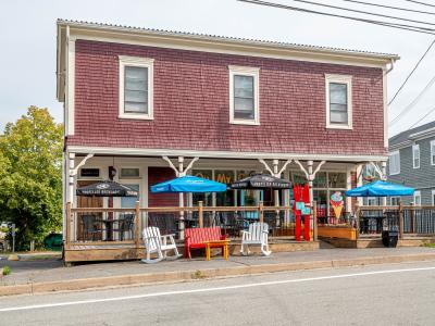 567 Main Street, Mahone Bay, NS